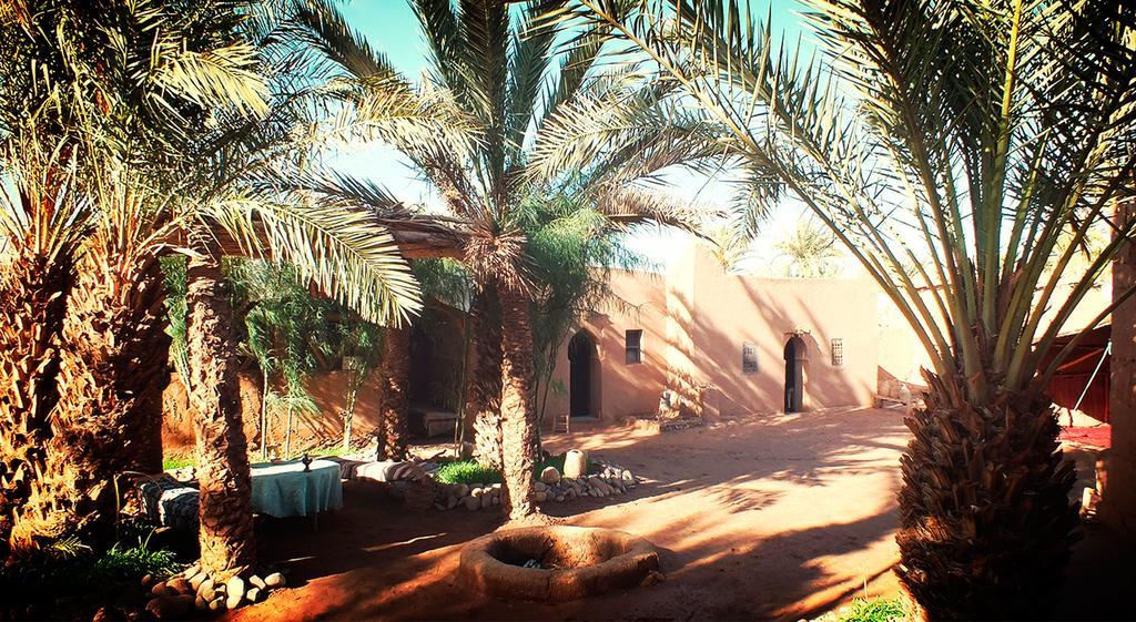 Auberge Tigida M'Hamid Bagian luar foto
